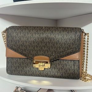 Michael kors bag